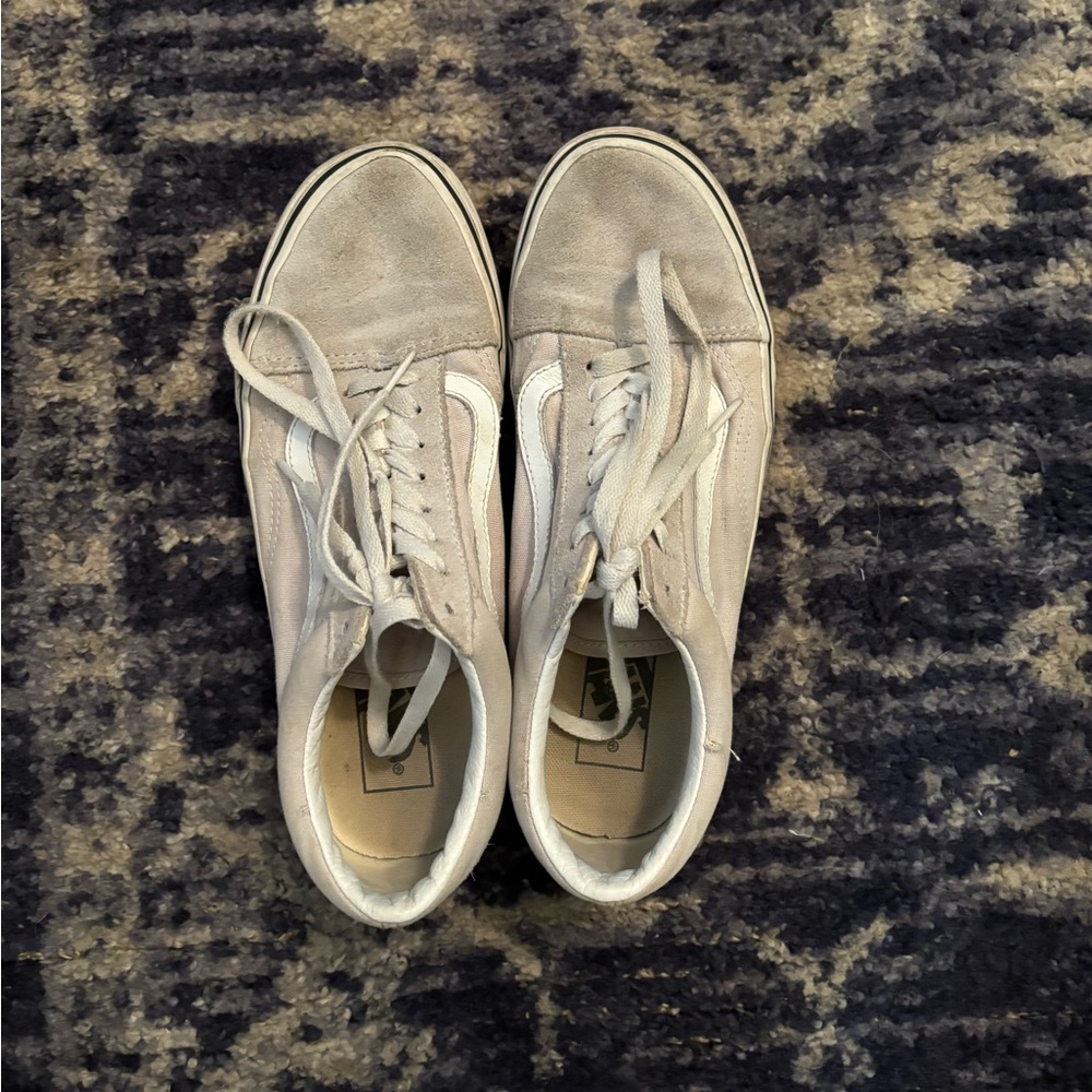 women’s vans sneakers